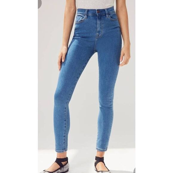 BDG Urban Outfitters Twig Super High Rise Light Wash Jeans Women's Size 26 - Picture 1 of 8